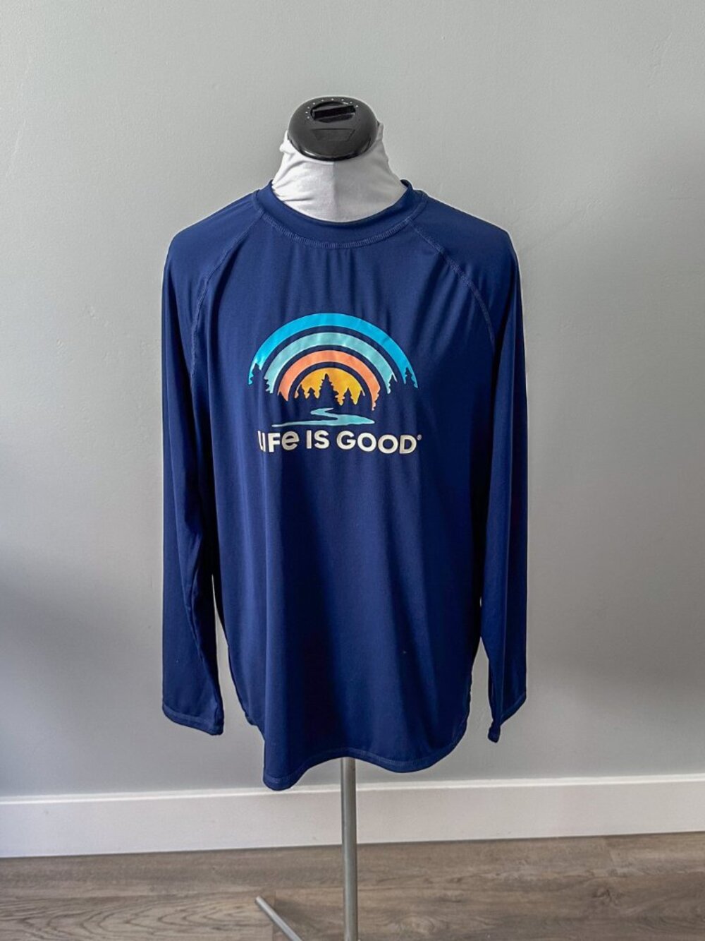 Life is Good Long Sleeve Rashguard Top